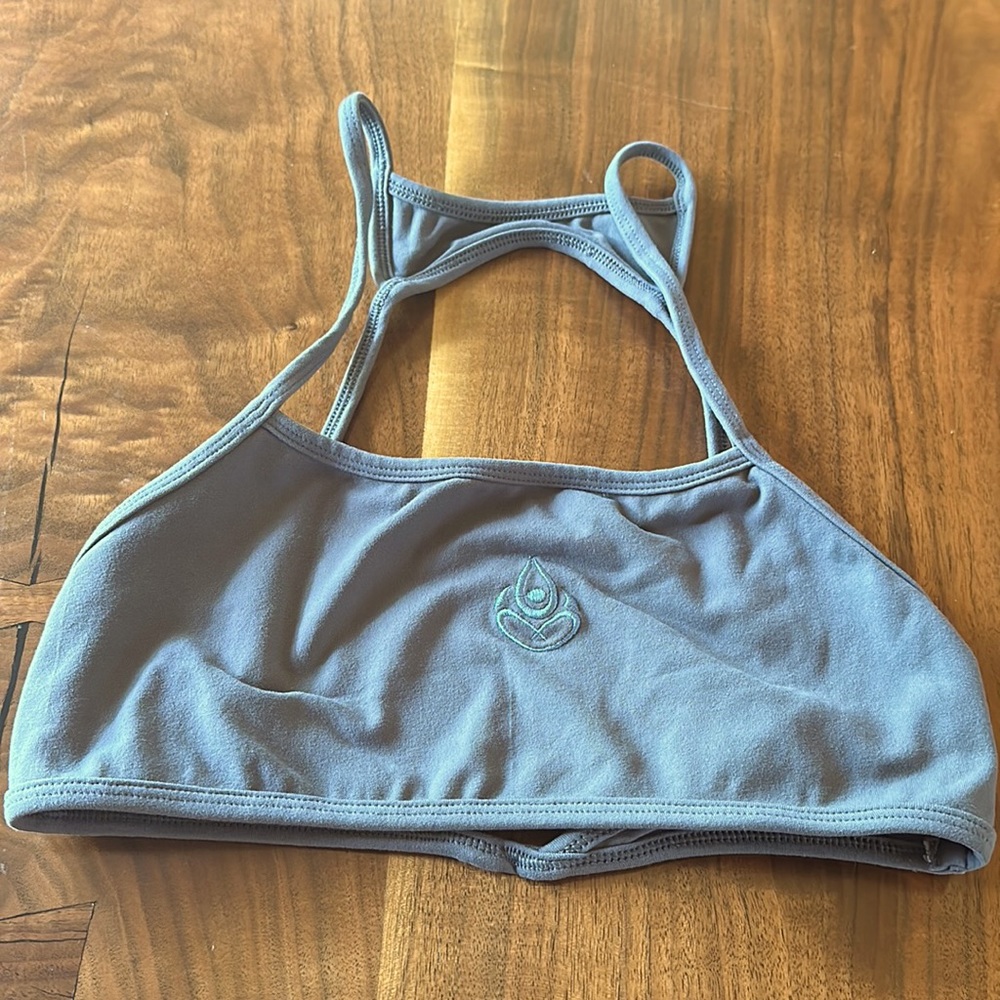 SHAKTI Activewear Strappy Open Back Sports Bra Yoga Top Gray Large